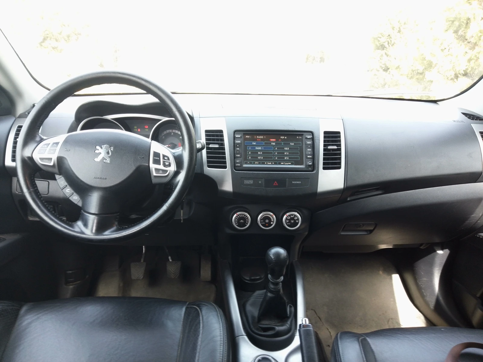 Peugeot 4007 22000, снимка 12 - Автомобили и джипове - 54969151