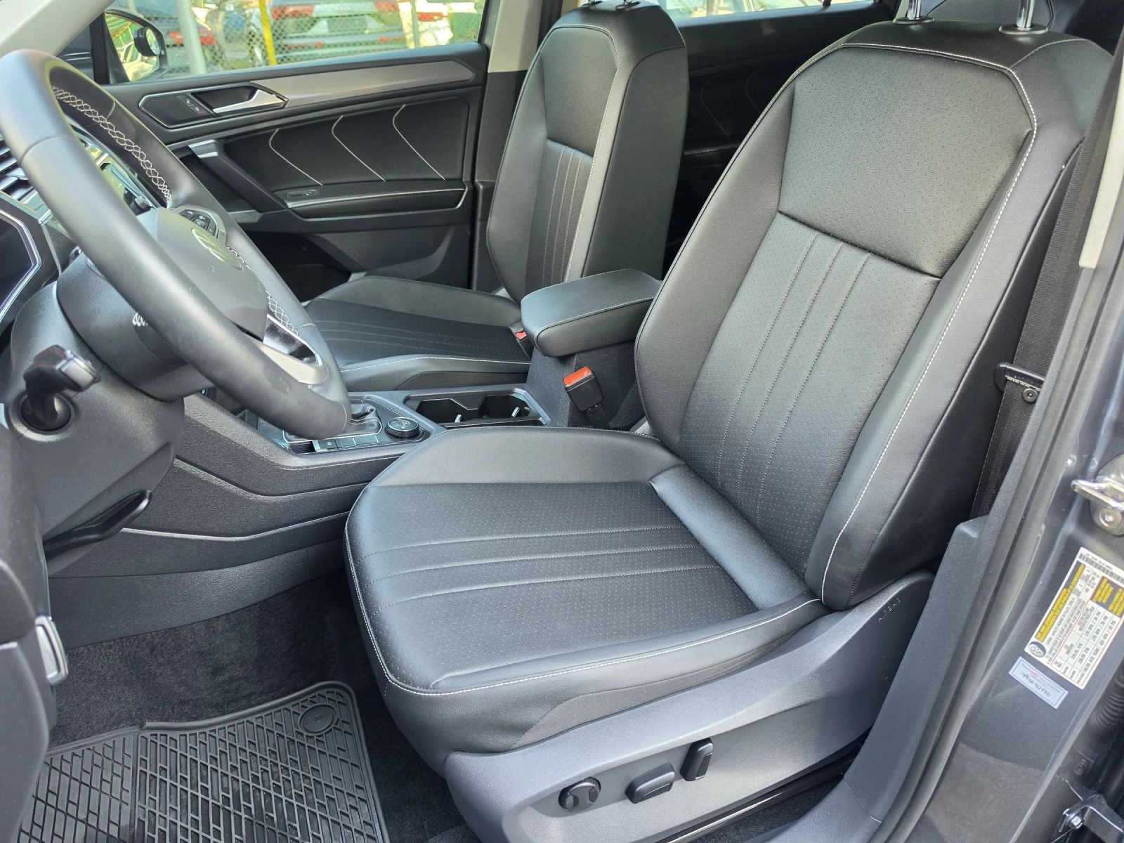 VW Tiguan Allspace 2.0 TFSI 4MOTION, снимка 11 - Автомобили и джипове - 55052092
