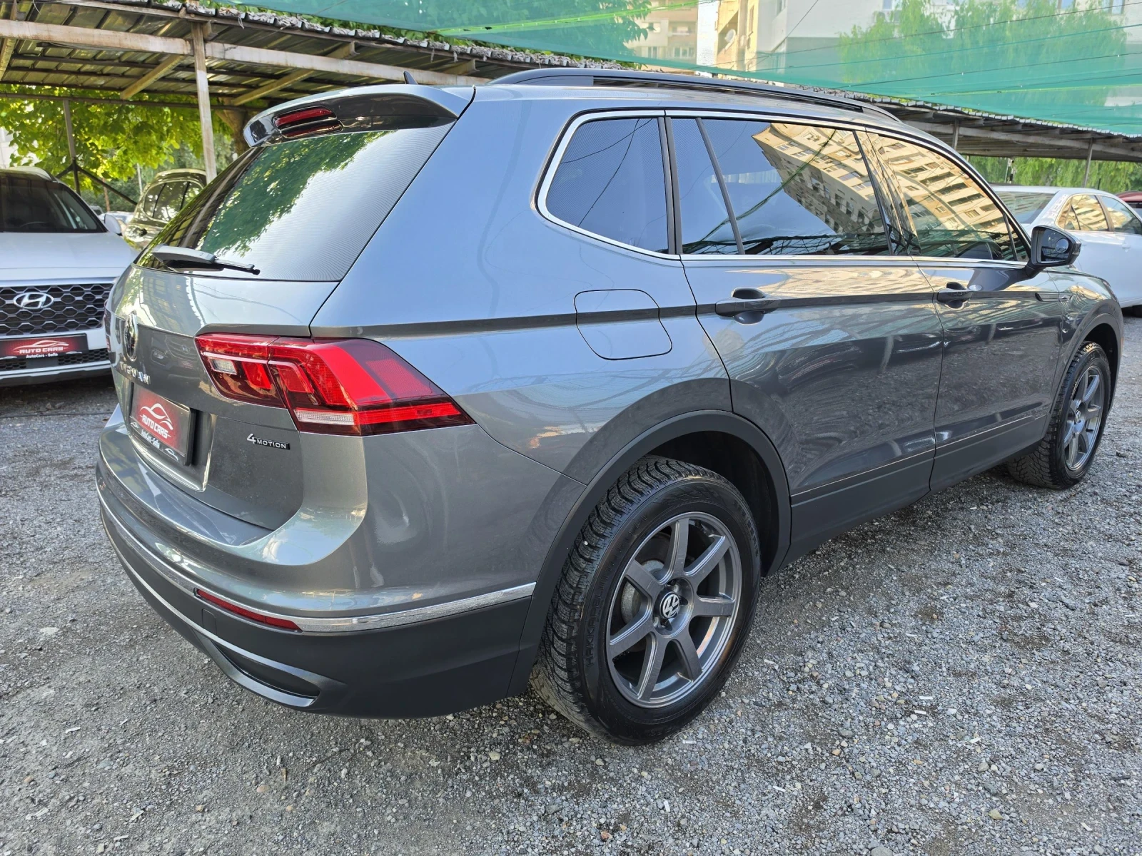 VW Tiguan Allspace 2.0 TFSI 4MOTION, снимка 6 - Автомобили и джипове - 55052092