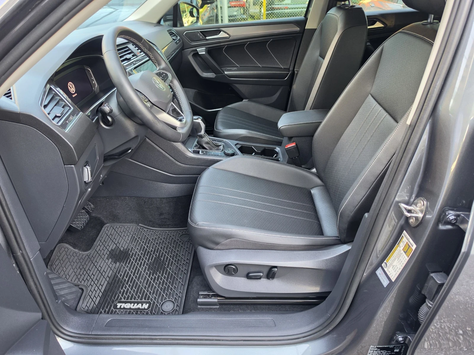 VW Tiguan Allspace 2.0 TFSI 4MOTION, снимка 12 - Автомобили и джипове - 55052092