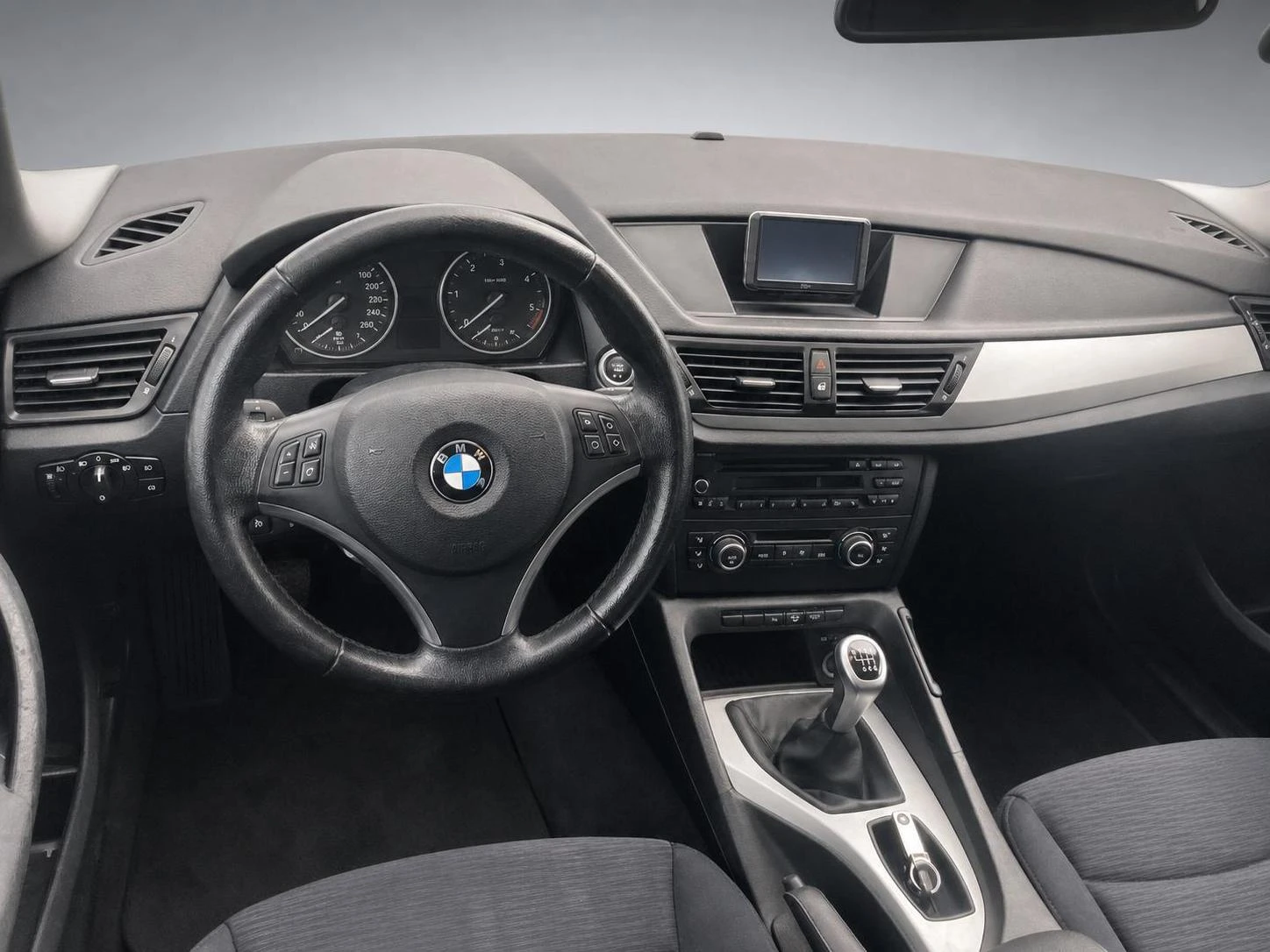 BMW X1 1.8 D xDrive  | Mobile.bg � ����������� 10