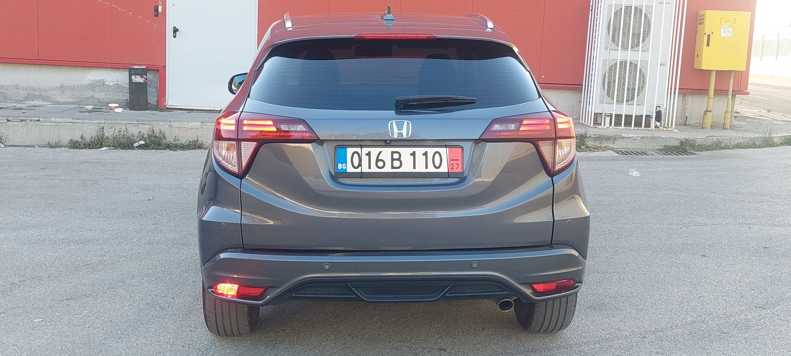 Honda Hr-v 1.5 АВТОМАТ , снимка 9 - Автомобили и джипове - 55400113
