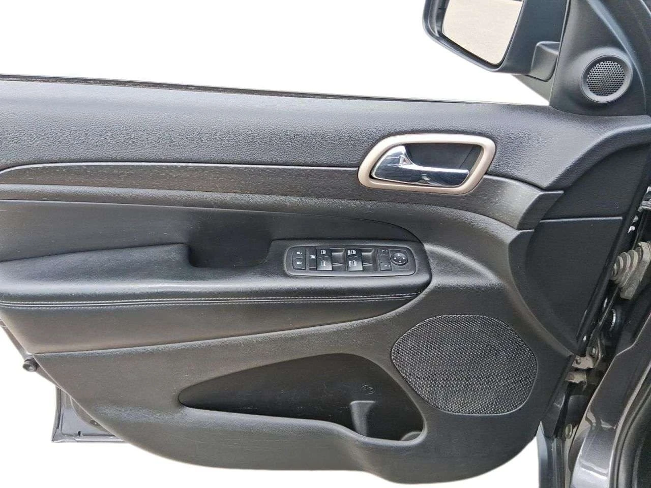 Jeep Grand cherokee LAREDO| ЗАДНА КАМЕРА| ПОДГРЕВИ| , снимка 11 - Автомобили и джипове - 55886948