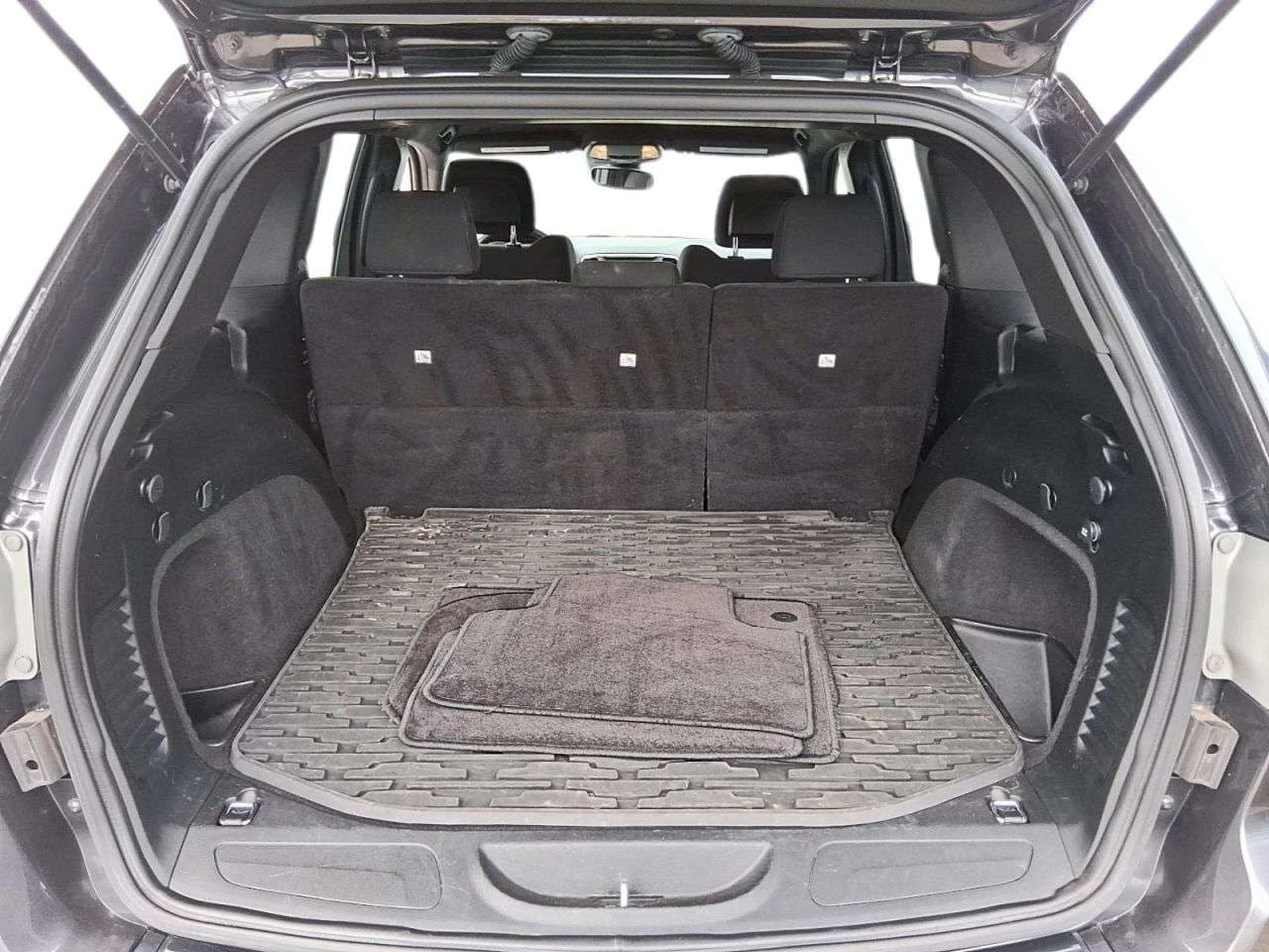 Jeep Grand cherokee LAREDO| ЗАДНА КАМЕРА| ПОДГРЕВИ| , снимка 6 - Автомобили и джипове - 55886948