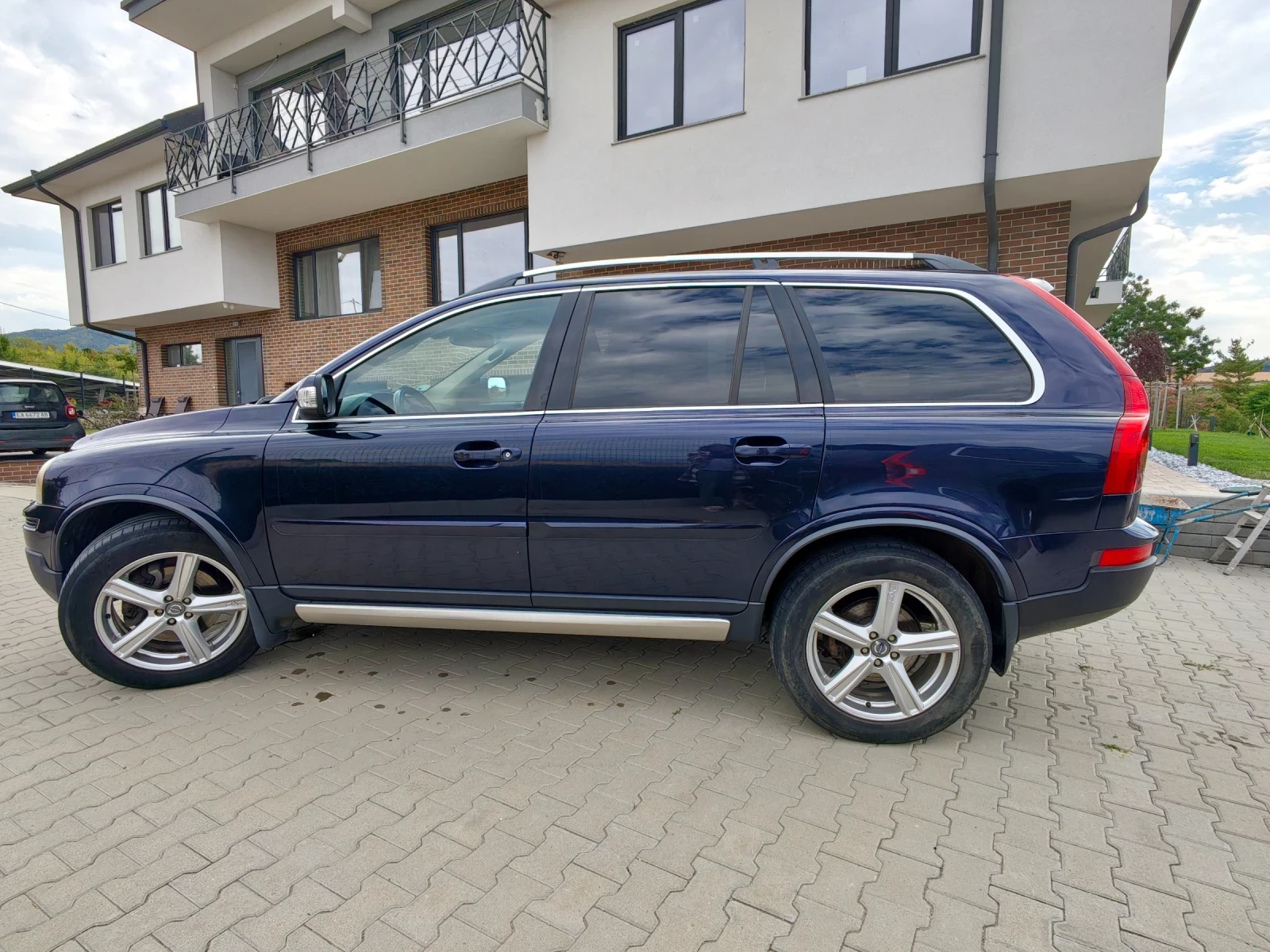 Volvo Xc90, снимка 4 - Автомобили и джипове - 56045879