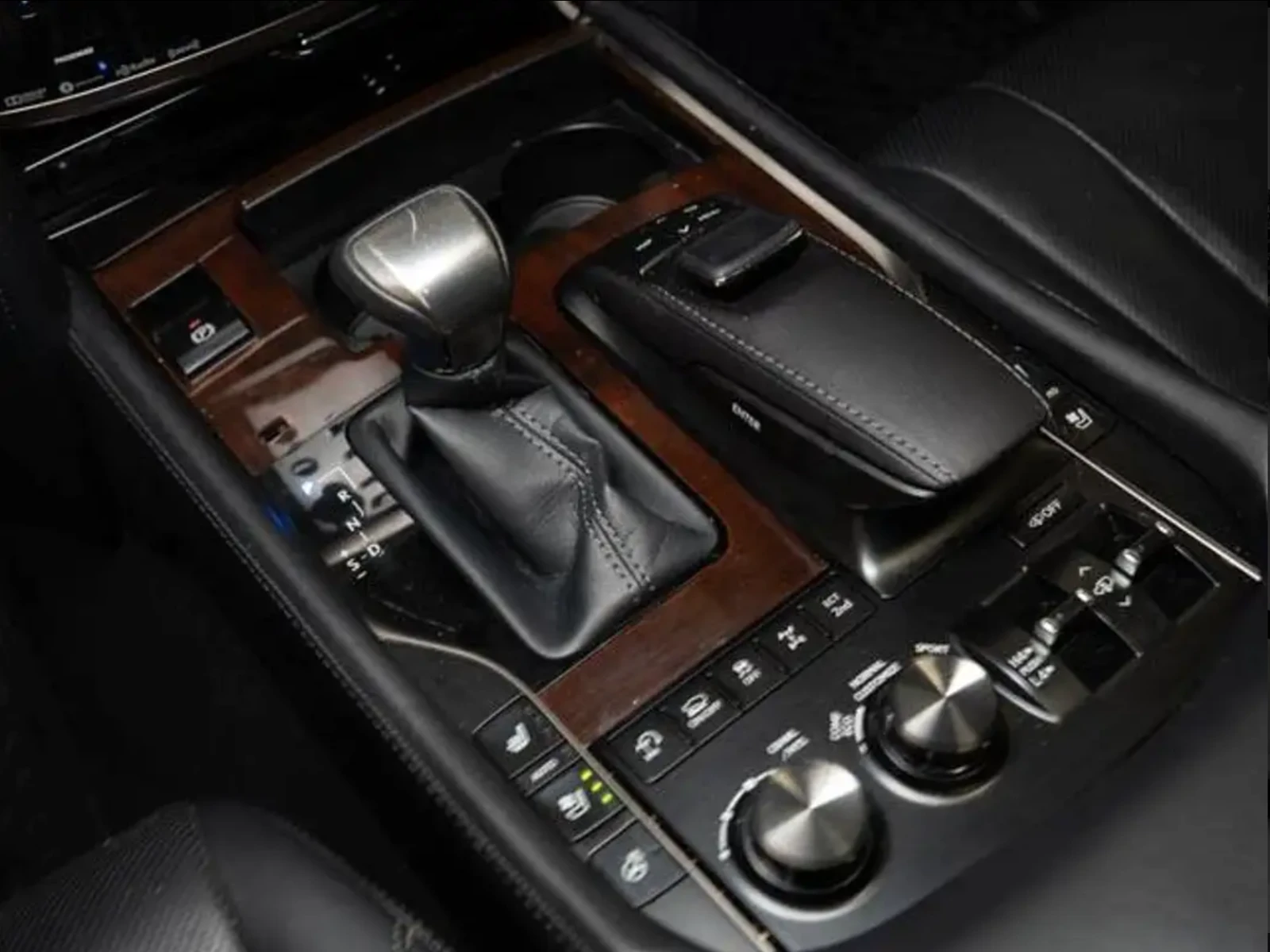 Lexus LX 570 8 PASS | LUXURY PKG | 21 IN | Mobile.bg � ����������� 11