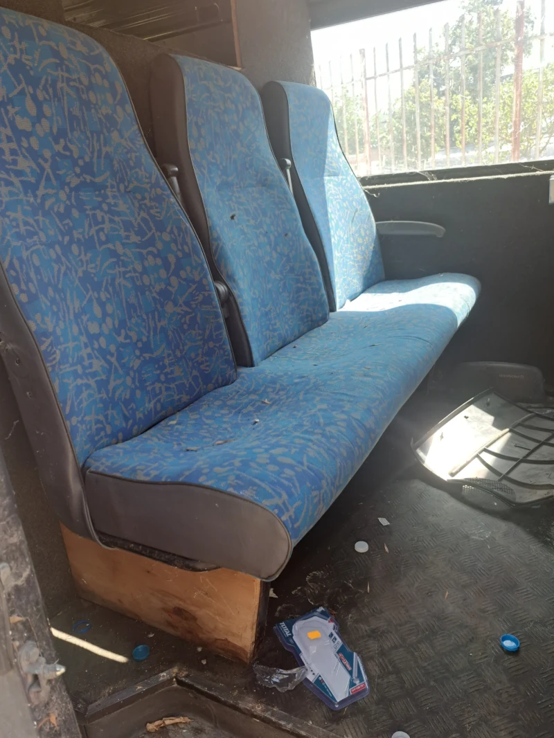 Iveco Daily, снимка 7 - Бусове и автобуси - 52884739