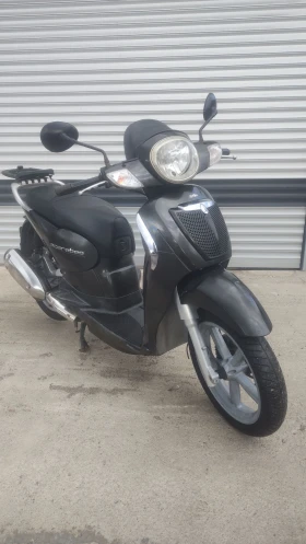 Обява за продажба на Aprilia Scarabeo 200 ~1 250 лв. - изображение 1 | Auto.bg Обява за продажба на Aprilia Scarabeo 200 ~1 250 лв. - изображение 1