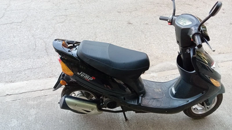 Generic Jump 50, снимка 2 - Мотоциклети и мототехника - 52127301