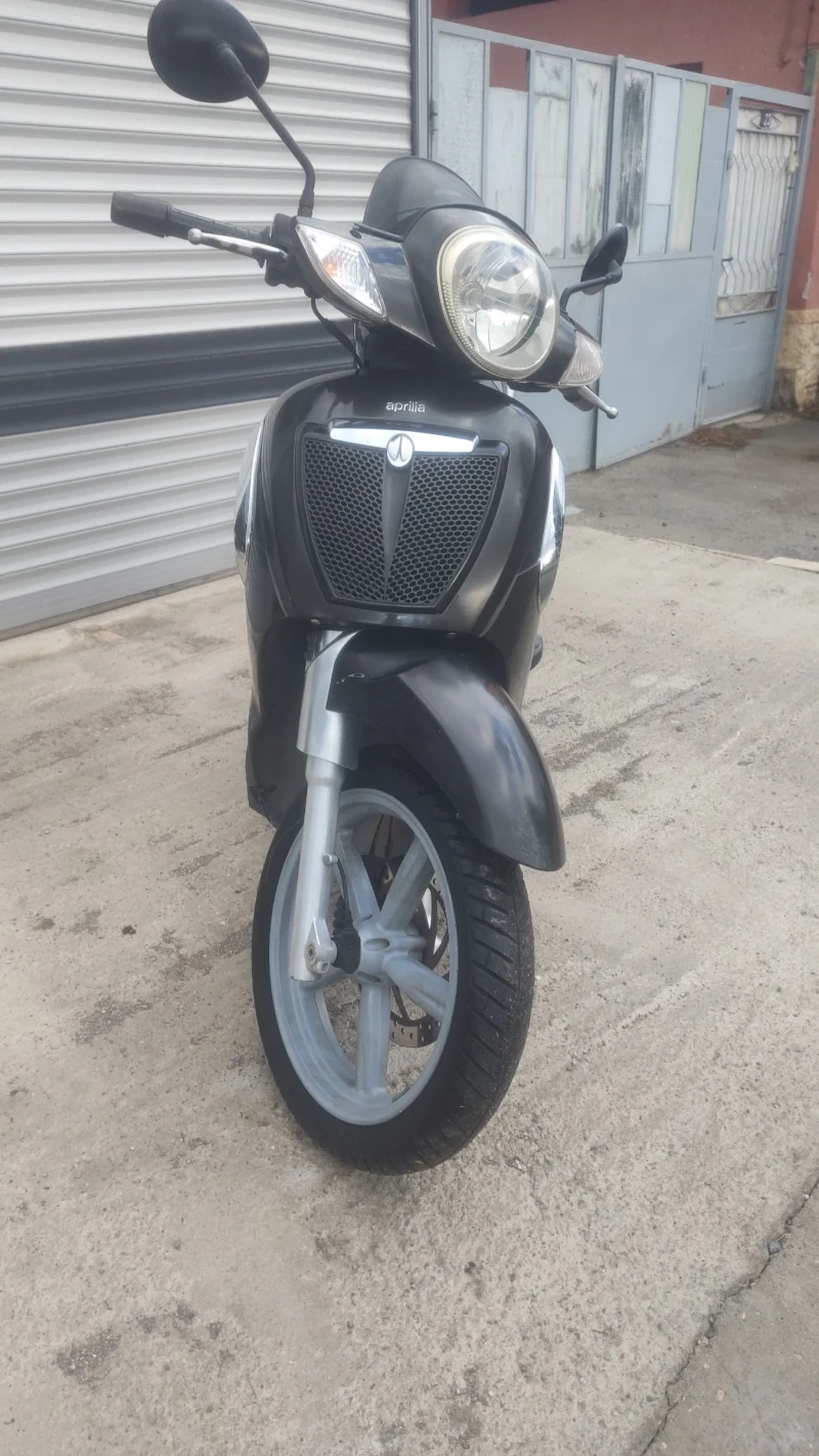 Aprilia Scarabeo 200, снимка 6 - Мотоциклети и мототехника - 52179035