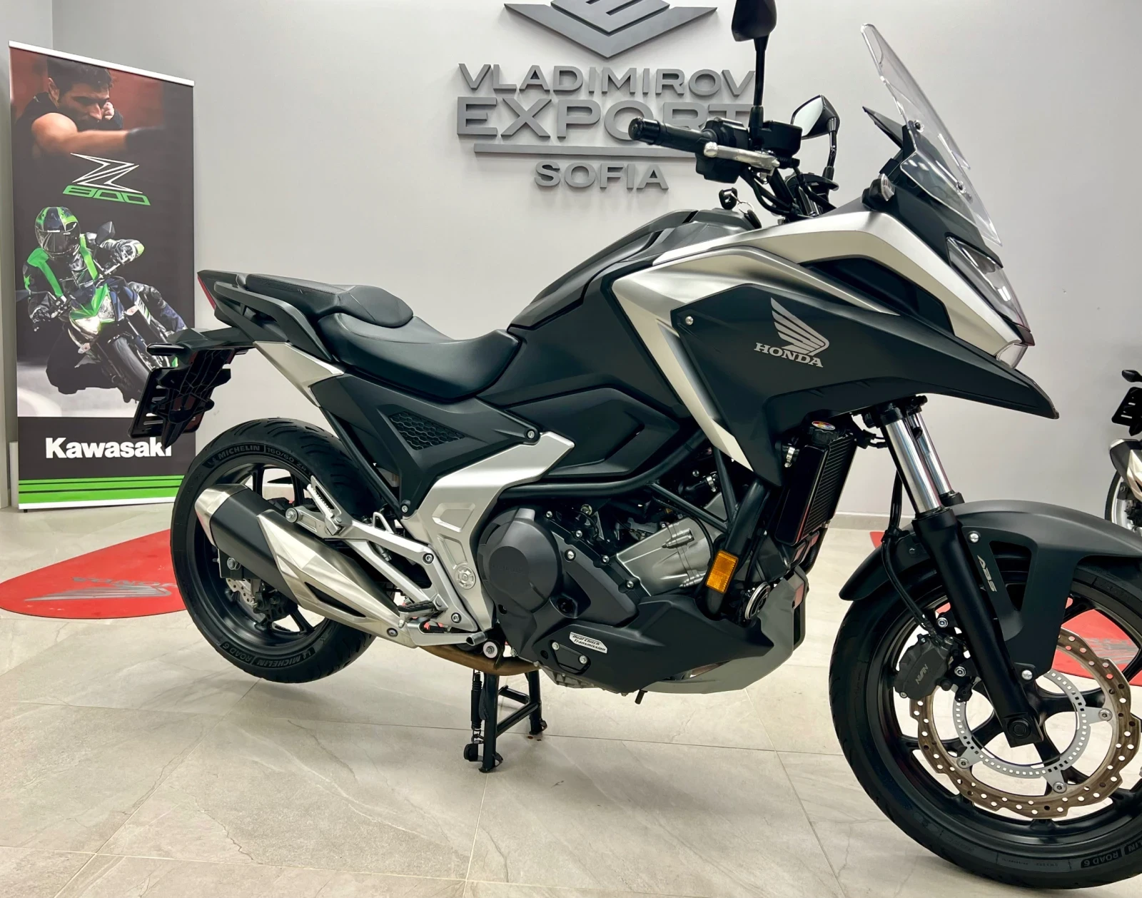 Honda Nc 750X TCS ABS DCT 2021 - 490 лв/месец - изображение 3