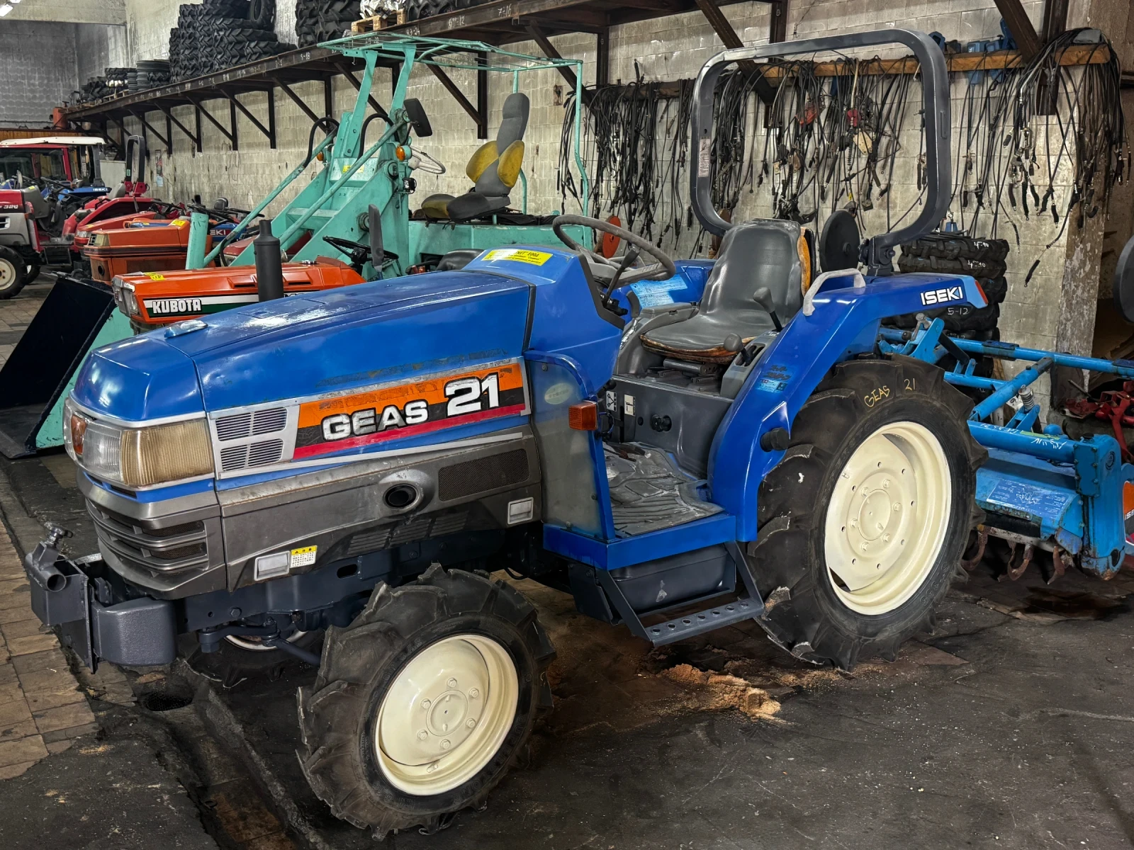 Трактор ISEKI Geas21