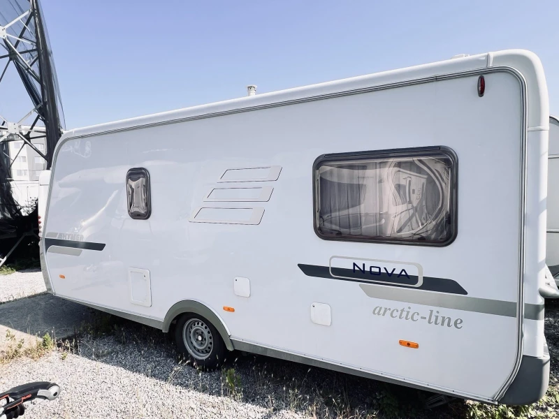 Каравана HYMER / ERIBA NOVA Arctic Line, снимка 3 - Каравани и кемпери - 49094617