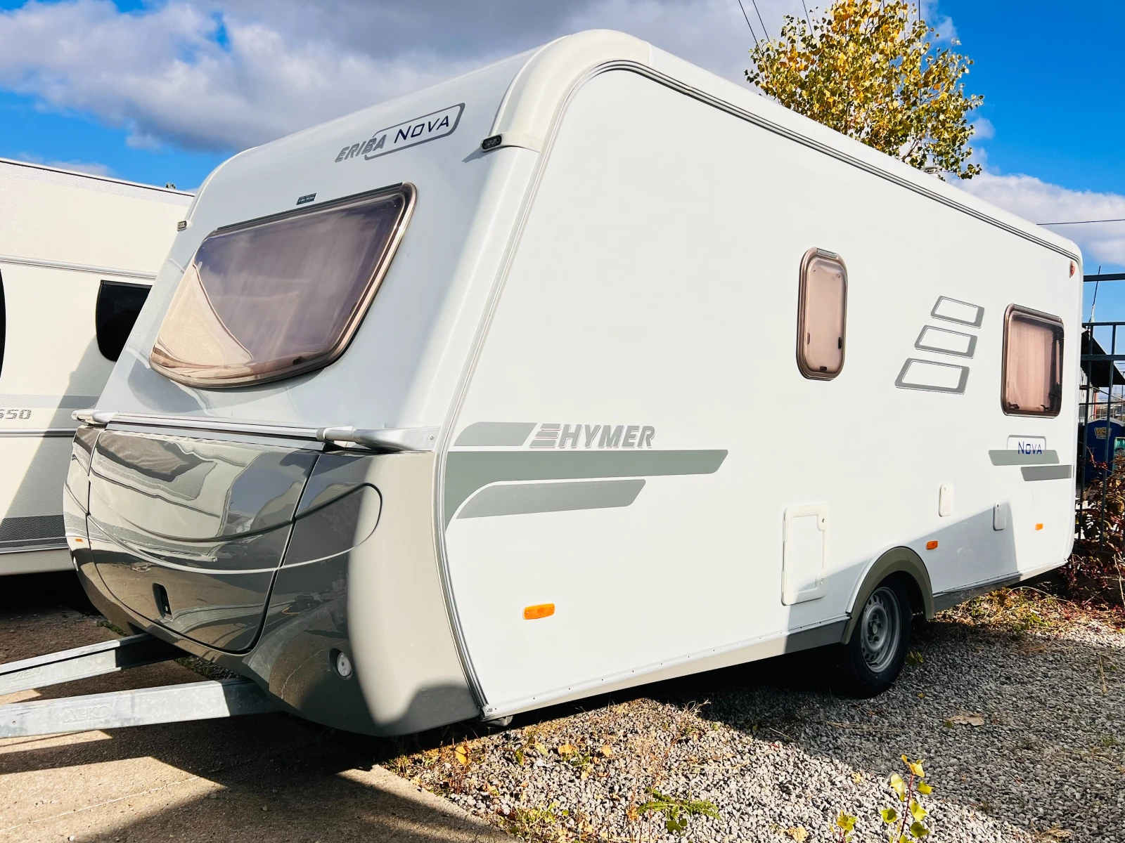 Каравана HYMER / ERIBA HYMER NOVA - изображение 2