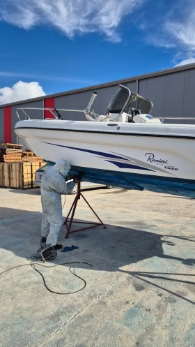 Лодка Ranieri Voyager 19, снимка 8