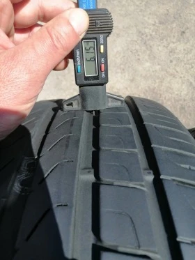 Гуми Летни 235/50R17, снимка 8