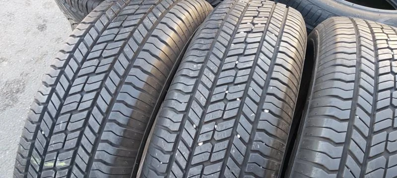 Гуми Всесезонни 215/70R16, снимка 2 - Гуми и джанти - 31947610