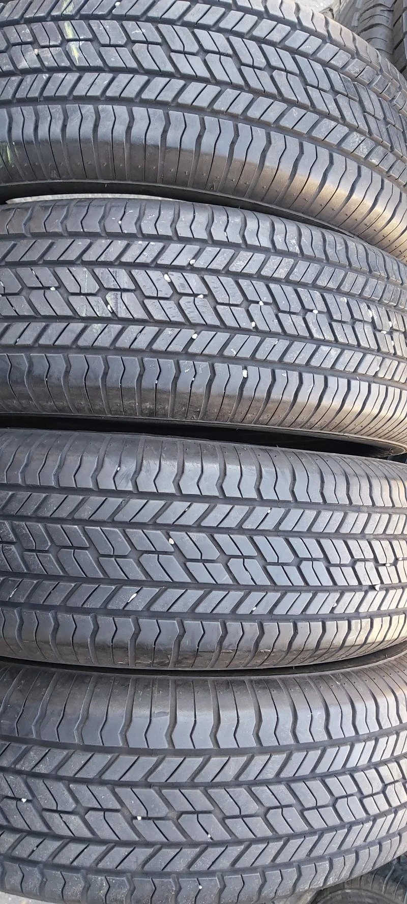 Гуми Всесезонни 215/70R16, снимка 1 - Гуми и джанти - 31947610