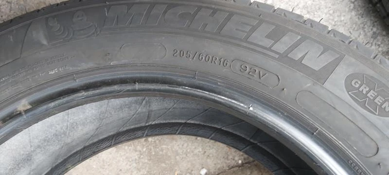 Гуми Летни 205/60R16, снимка 6 - Гуми и джанти - 33440688