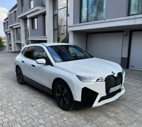 BMW iX, снимка 1