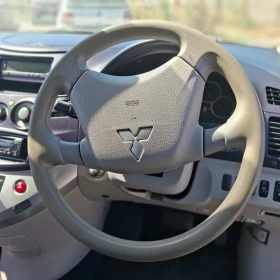 Mitsubishi Grandis 2.4i НА ЧАСТИ, снимка 8