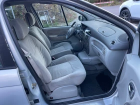 Renault Scenic 1.6 Газ/Бензин, 107 К.с. 2002г., снимка 10