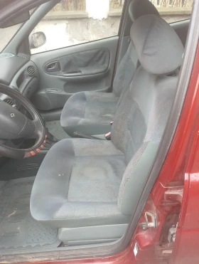 Renault Megane, снимка 6