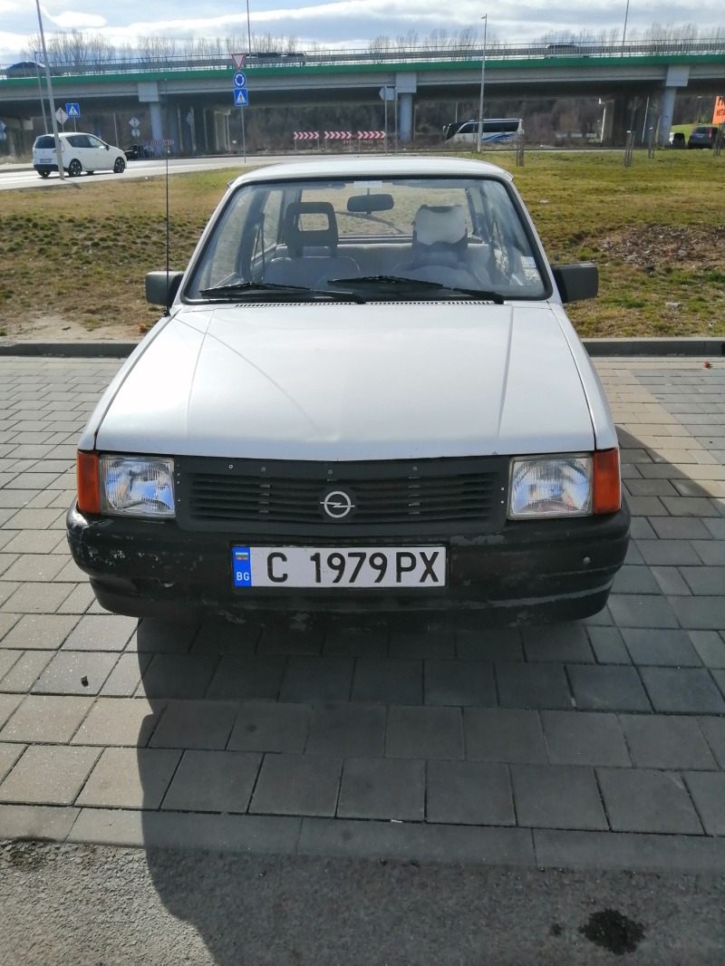 Opel Corsa 1.4, снимка 1 - Автомобили и джипове - 46166034