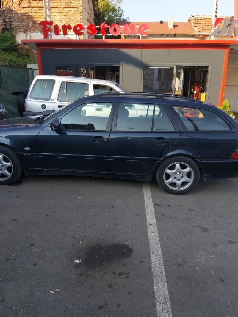 Mercedes-Benz C 180 1.8 , снимка 4 - Автомобили и джипове - 46275797