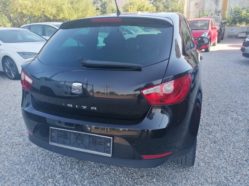 Seat Ibiza 1.6 TDI UNIKAT , снимка 4 - Автомобили и джипове - 46897935