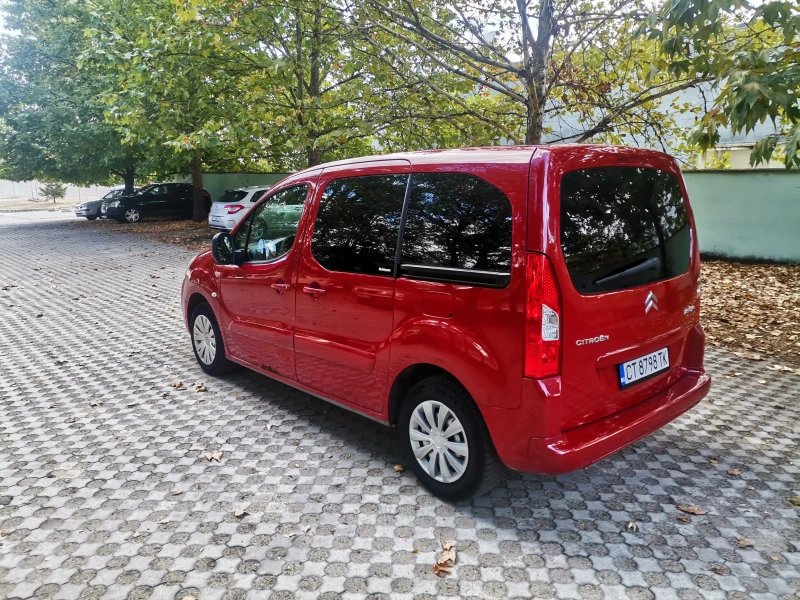 Citroen Berlingo 1.6hdi, снимка 5 - Автомобили и джипове - 47247091