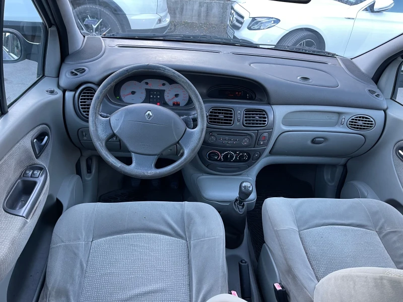 Renault Scenic 1.6 Газ/Бензин, 107 К.с. 2002г., снимка 11 - Автомобили и джипове - 47870074