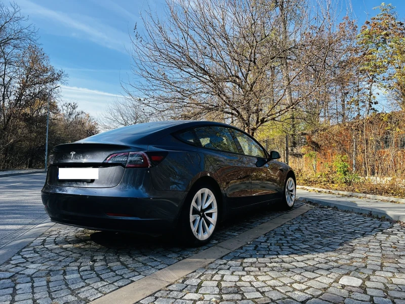 Tesla Model 3, снимка 3 - Автомобили и джипове - 48030661