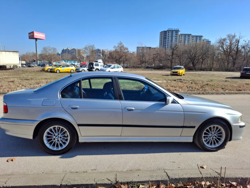 BMW 530 530, снимка 4 - Автомобили и джипове - 48937584