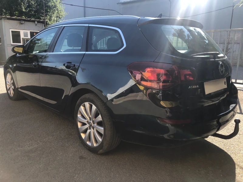 Opel Astra 1.3 cdti кожа клима нави нов внос, снимка 6 - Автомобили и джипове - 50346432
