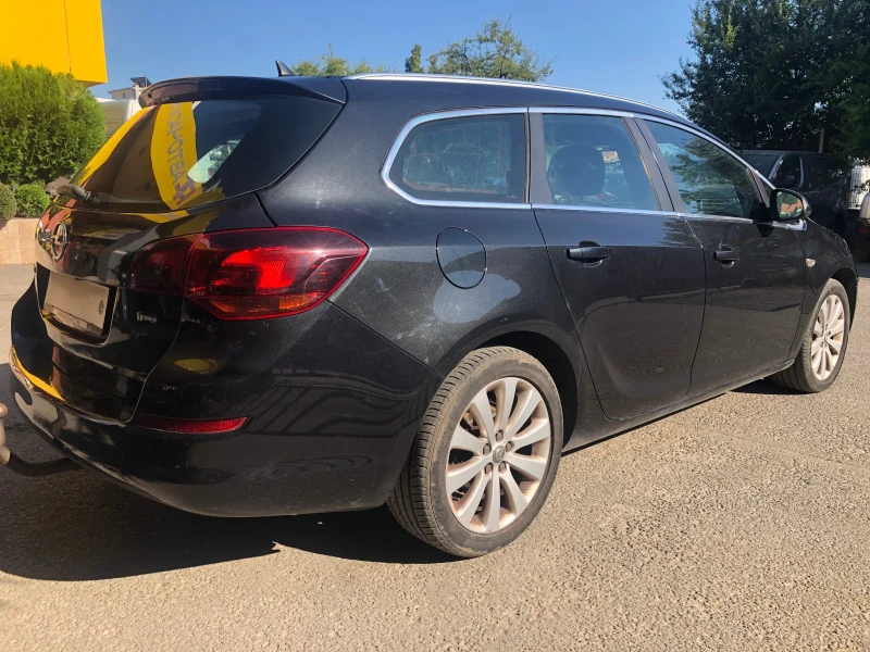 Opel Astra 1.3 cdti кожа клима нави нов внос, снимка 4 - Автомобили и джипове - 50346432