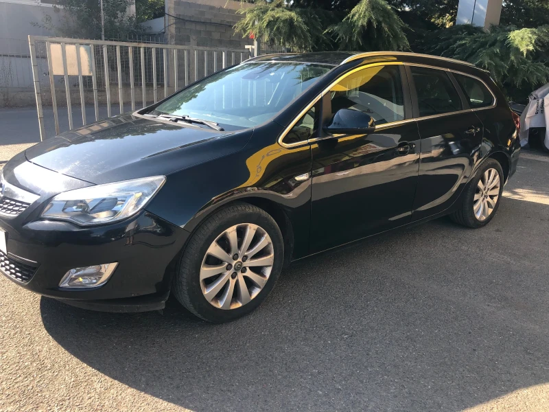 Opel Astra 1.3 cdti кожа клима нави нов внос, снимка 8 - Автомобили и джипове - 50346432
