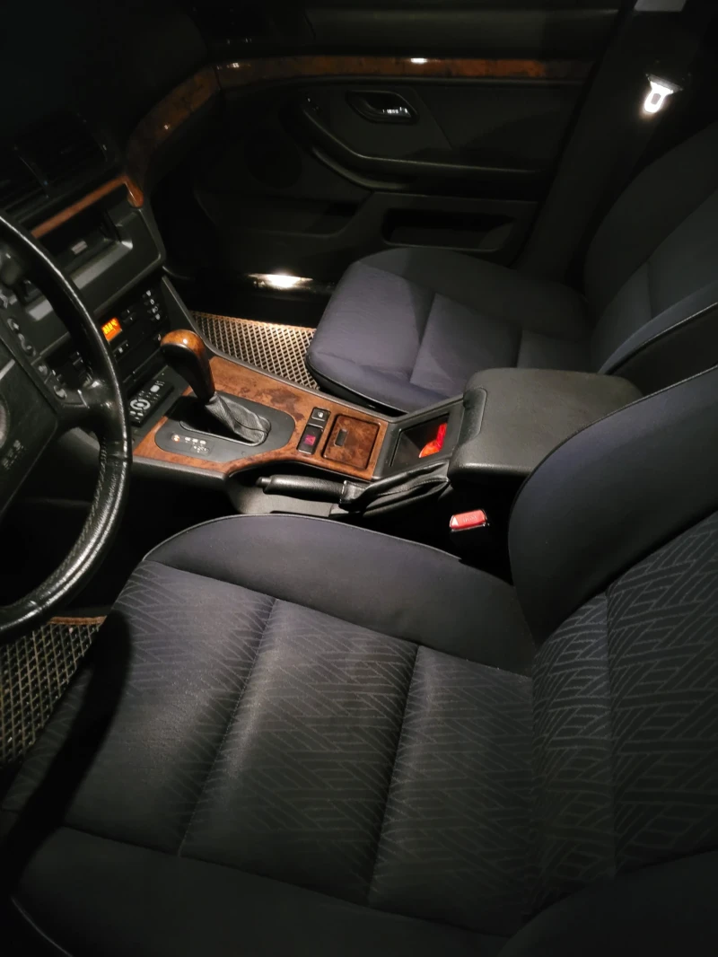 BMW 520, снимка 3 - Автомобили и джипове - 52276698