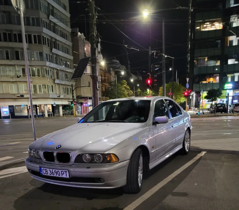 BMW 520, снимка 7 - Автомобили и джипове - 52276698