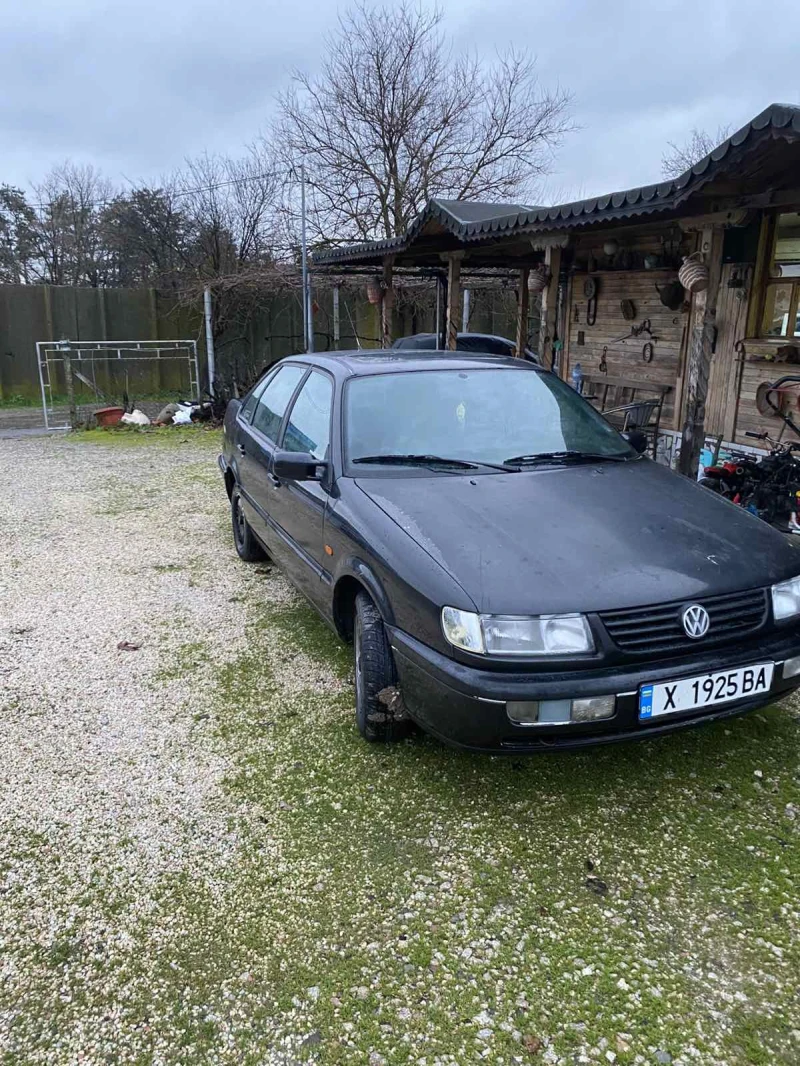 VW Passat 1.8  90hp, снимка 2 - Автомобили и джипове - 52902148