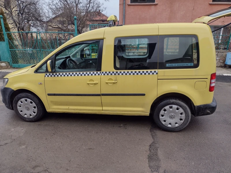VW Caddy 2.0 Eco fuel, снимка 9 - Автомобили и джипове - 53378155