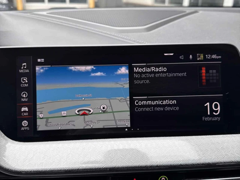 BMW 235 xDrive | M PERFORMANCE | PANO | HUD | 2 КЛЮЧА, снимка 12 - Автомобили и джипове - 53568135