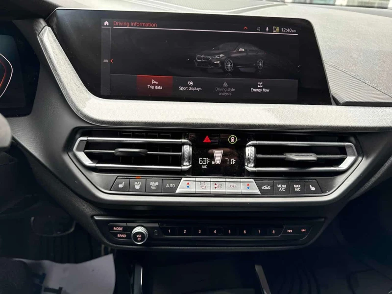 BMW 235 xDrive | M PERFORMANCE | PANO | HUD | 2 КЛЮЧА, снимка 9 - Автомобили и джипове - 53568135