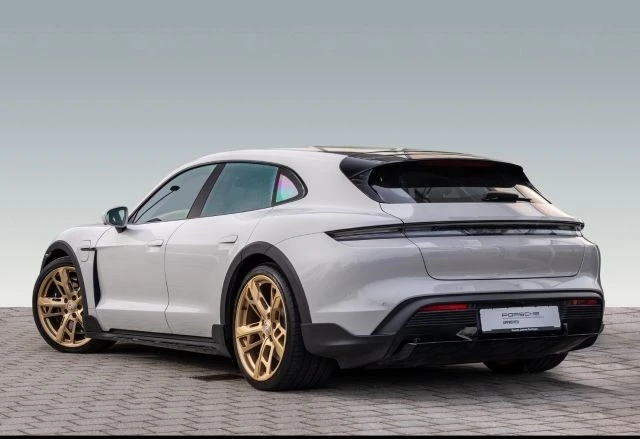 Porsche Taycan Turbo Cross Turismo - изображение 6