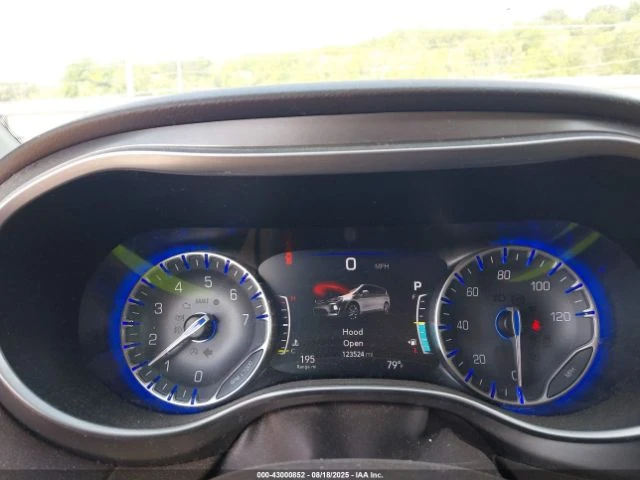 Chrysler Pacifica TOURING L-PLUS | Mobile.bg — изображение 11