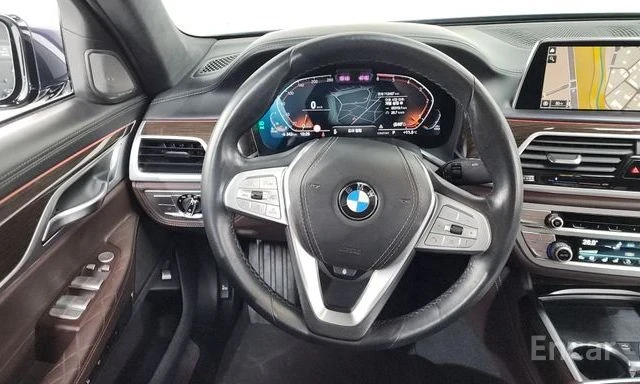 BMW 740 d Xdrive | ОБДУХВАНЕ | 360 КАМЕРА | ШИБЕДАХ | , снимка 12 - Автомобили и джипове - 54384805