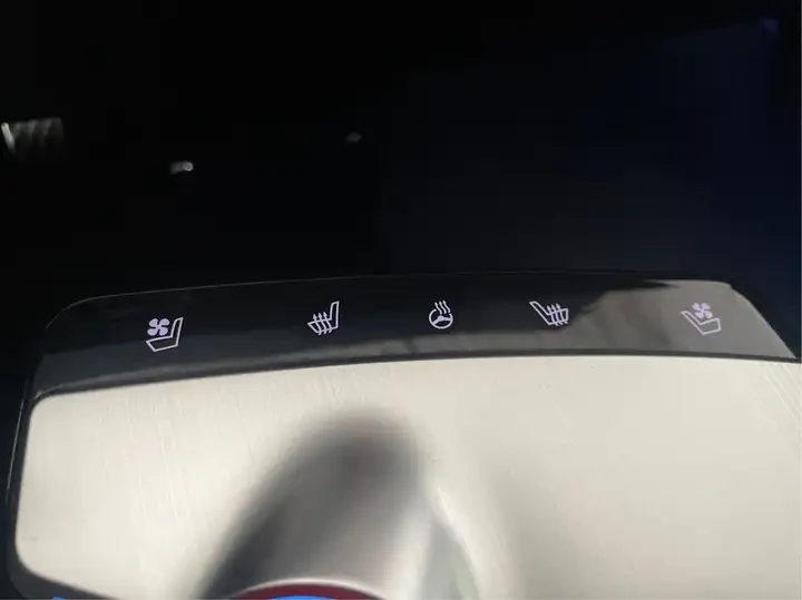 Kia EV6 AWD Long Range* GT-Line Pkg 1* 360* ОБДУХ , снимка 7 - Автомобили и джипове - 55691081