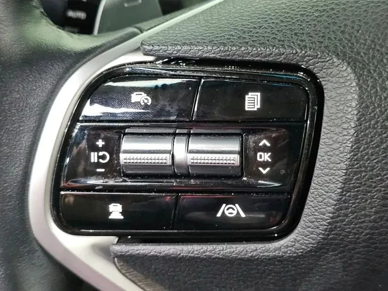 Kia K8, снимка 16 - Автомобили и джипове - 56738247