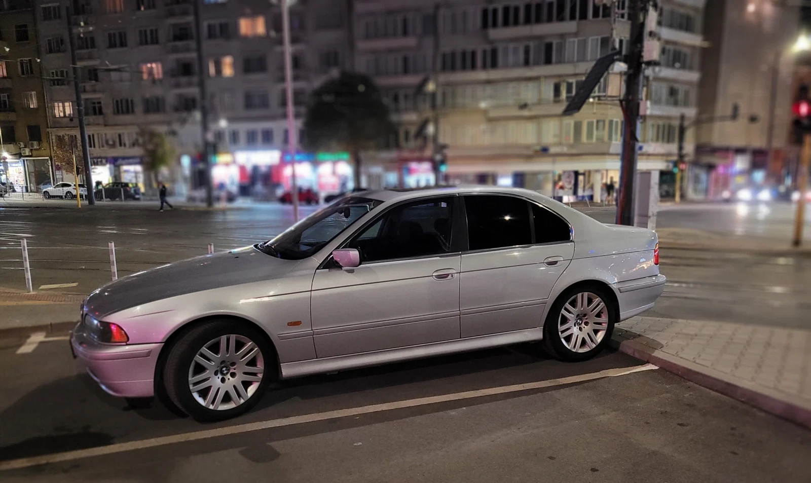 BMW 520, снимка 1