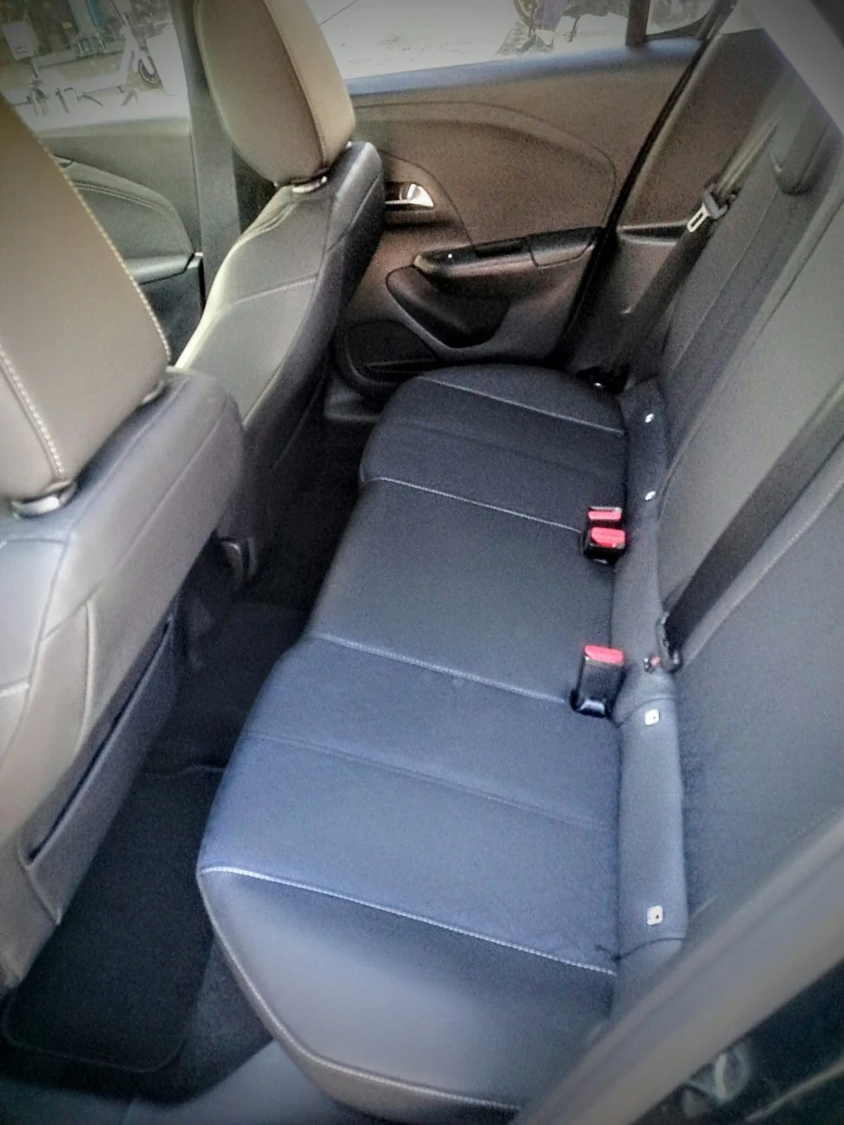 Opel Corsa 1.2  8 Black Edition  | Mobile.bg   14